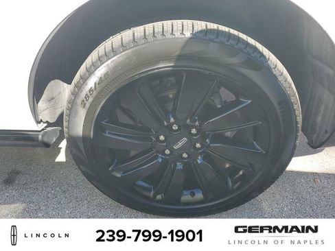 Used 2023 Lincoln Navigator Reserve image 10