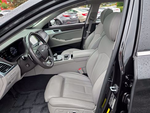 Used 2019 Genesis G80 3.8 w/ Ultimate Package 03 RWD image 11
