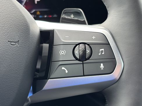 Used 2026 BMW 228i w/ Technology Package image 22