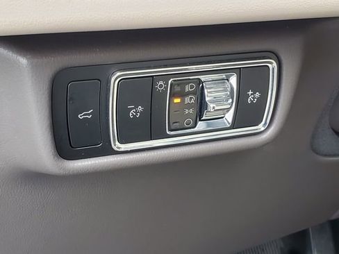 Certified 2024 Lincoln Aviator Reserve w/ Elements Package Plus AWD/4WD image 13