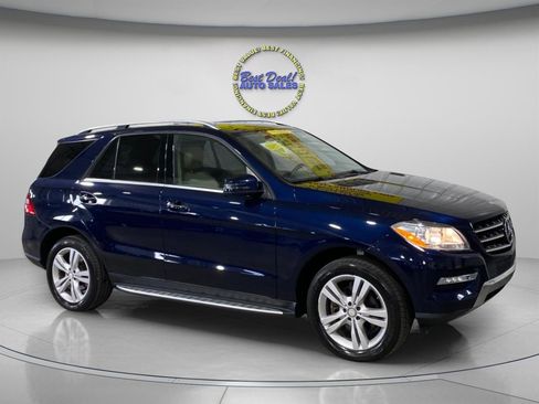 Used 2015 Mercedes-Benz ML 350 4MATIC w/ Premium 1 Package image 7