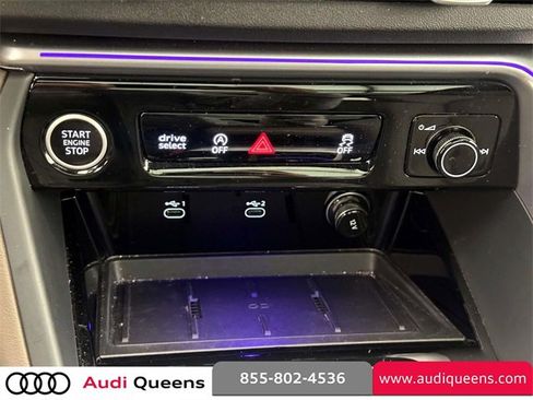 Certified 2025 Audi Q5 2.0T Premium Plus w/ Premium Plus image 23