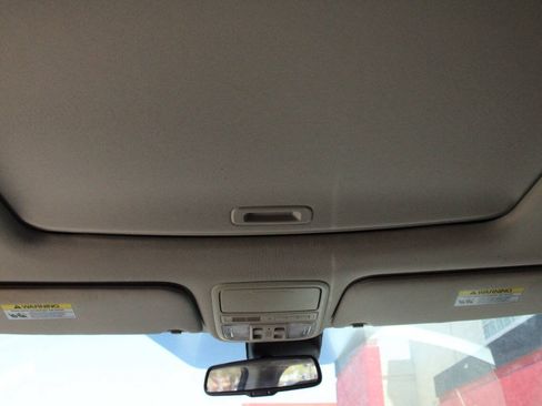 Used 2017 Honda Odyssey Touring image 18