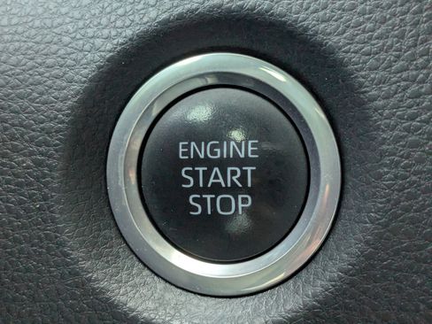 Used 2024 Toyota Corolla SE image 35