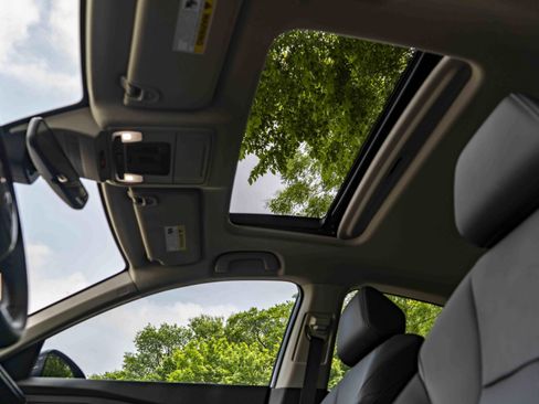 Used 2026 Honda Accord EX-L image 35