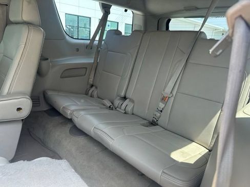 Used 2016 GMC Yukon XL Denali w/ Open Road Package RWD image 10