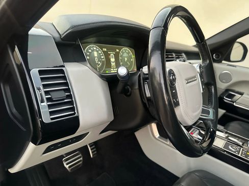 Used 2017 Land Rover Range Rover Supercharged image 42