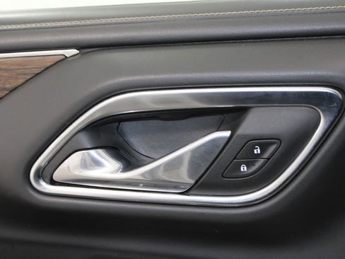 Used 2024 Chevrolet Tahoe Premier image 41