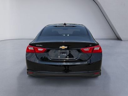 Used 2018 Chevrolet Malibu LT