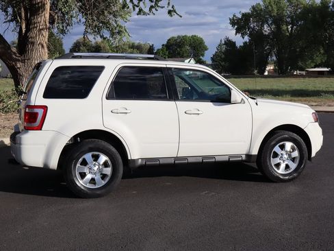 Used 2012 Ford Escape Limited AWD/4WD image 4