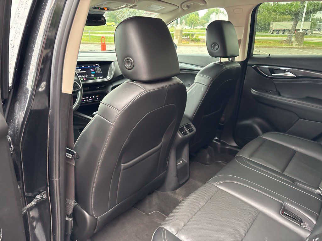 Used 2023 Buick Envision Essence FWD image 13