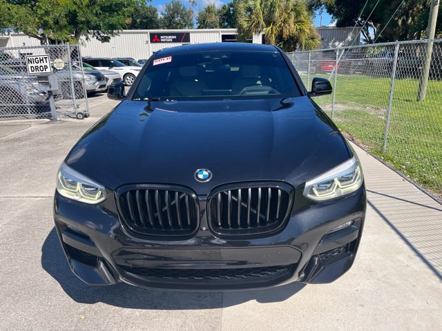 Used 2021 BMW X4 xDrive30i w/ Executive Package AWD/4WD image 2