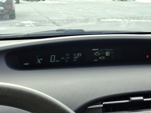 Used 2013 Toyota Prius Three image 20