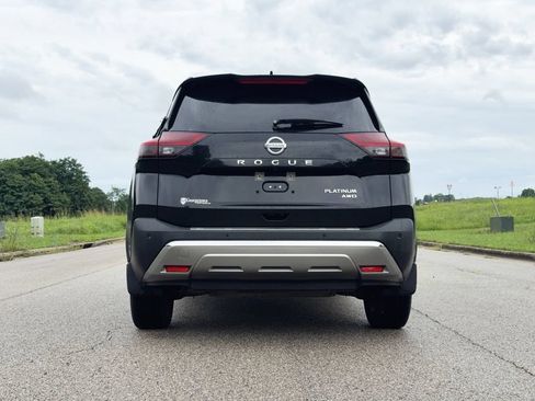 Used 2021 Nissan Rogue Platinum AWD/4WD image 5