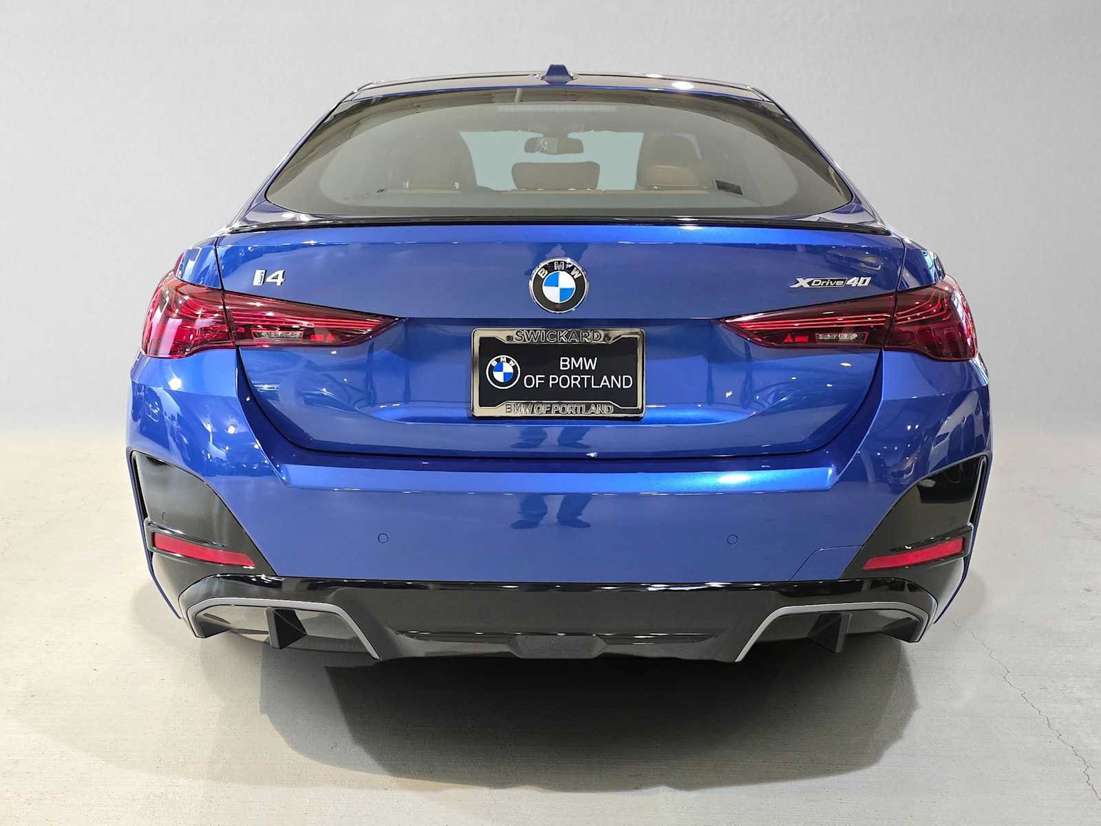 New 2026 BMW i4 xDrive40i w/ M Sport Package AWD/4WD image 4