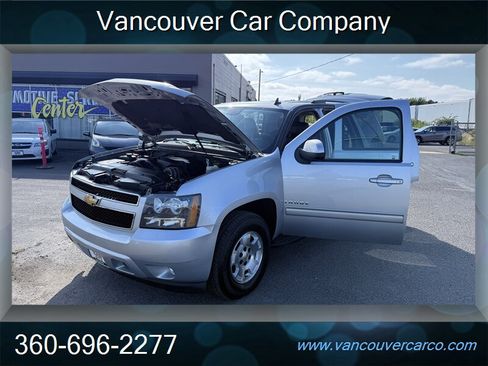 Used 2013 Chevrolet Tahoe LT w/ Luxury Package AWD/4WD image 35