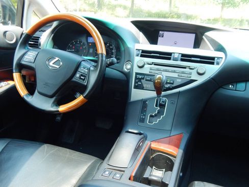 Used 2011 Lexus RX 350 AWD w/ Premium Pkg image 17