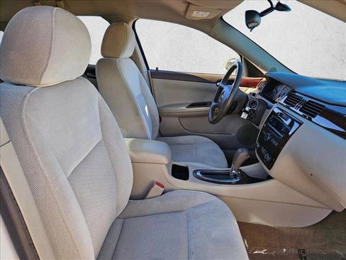 Used 2006 Chevrolet Impala LT FWD image 24