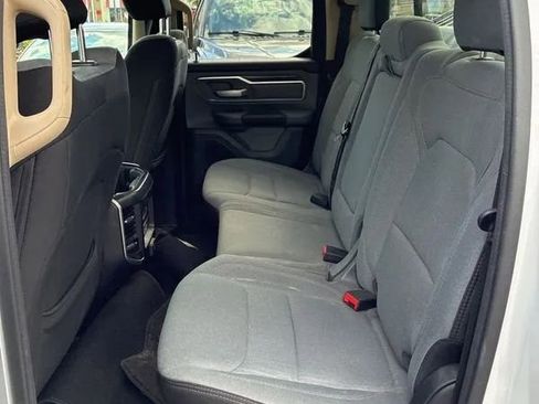 Used 2020 RAM 1500 Big Horn AWD/4WD image 13