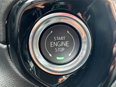 New 2026 GMC Sierra 1500 Elevation image 25