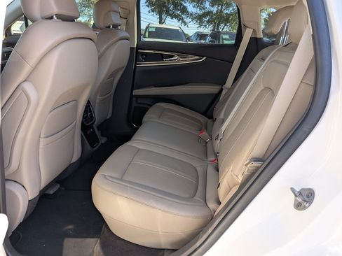 Used 2021 Lincoln Nautilus Reserve w/ Equipment Group 201A image 21