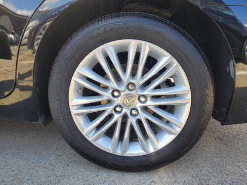 Used 2013 Lexus ES 350 w/ Luxury Pkg image 48