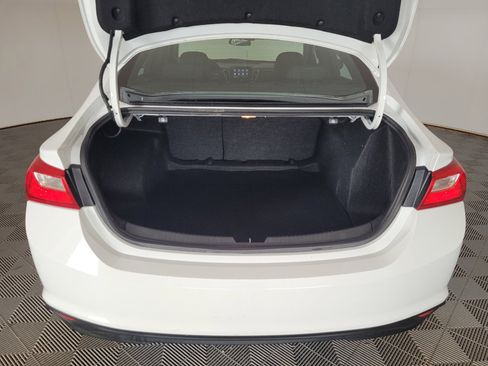 Used 2023 Chevrolet Malibu LT FWD image 29