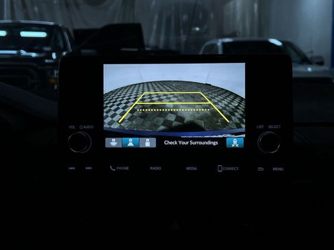 Used 2024 Honda CR-V EX image 19