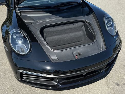 Certified 2023 Porsche 911 Carrera RWD image 32