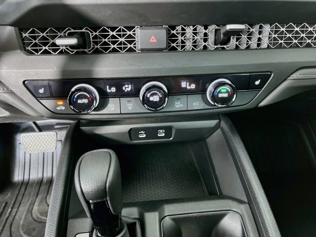 Used 2024 Honda Accord EX image 19
