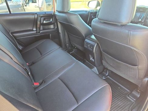 Certified 2022 Toyota 4Runner TRD Off-Road Premium image 11