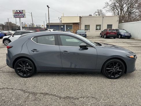 Used 2023 MAZDA MAZDA3 s image 8