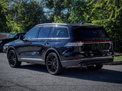 Used 2022 Lincoln Aviator Reserve w/ Equipment Group 201A image 3