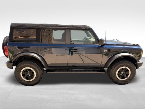 Used 2021 Ford Bronco Big Bend w/ Sasquatch Package AWD/4WD image 4