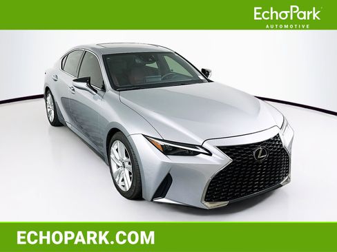 Used 2025 Lexus IS 300 w/ Comfort Package RWD image 1