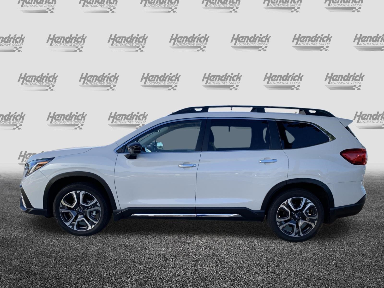 Used 2025 Subaru Ascent Touring w/ Popular Package #1 AWD/4WD image 7