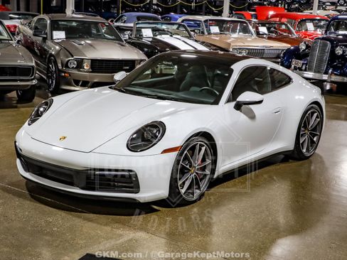 Used 2024 Porsche 911 Carrera S image 44