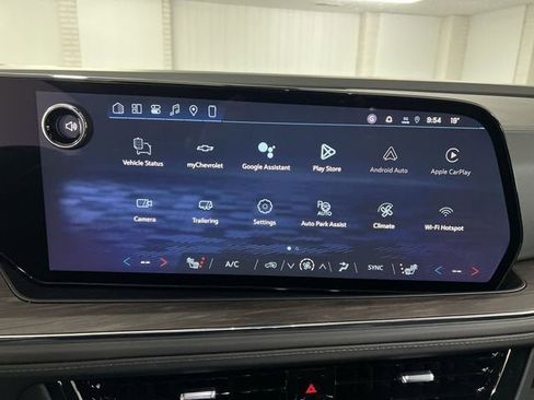 New 2026 Chevrolet Suburban LT w/ Comfort Package image 13