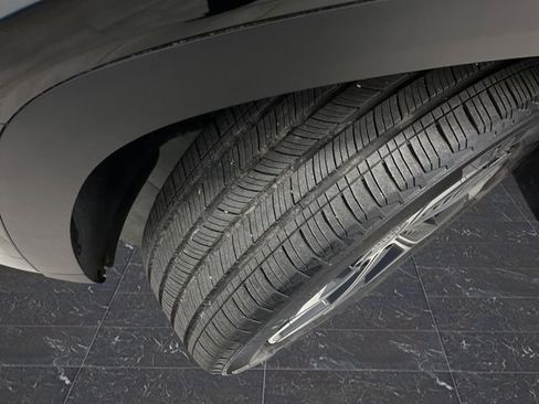 Used 2024 Hyundai Tucson Limited image 37