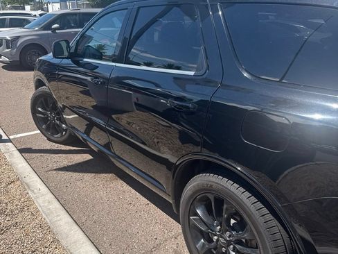 Used 2022 Dodge Durango GT RWD image 1