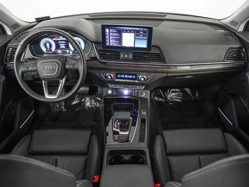 Certified 2025 Audi Q5 2.0T Premium Plus w/ Premium Plus Package image 13