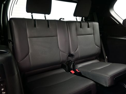 Used 2021 Lexus GX 460 Premium w/ Accessory Package AWD/4WD image 15