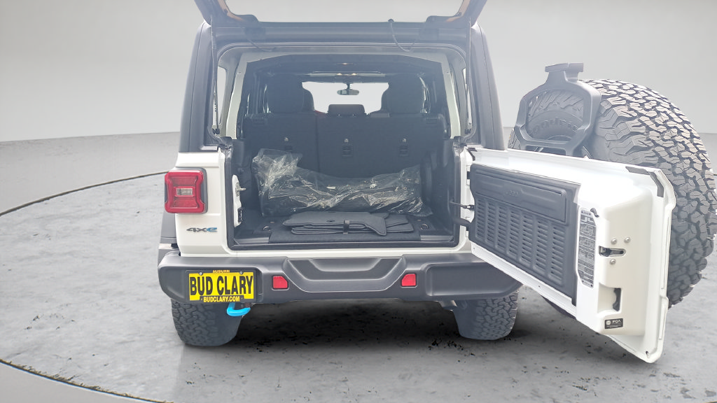 Used 2023 Jeep Wrangler Unlimited Rubicon 4xe AWD/4WD image 38