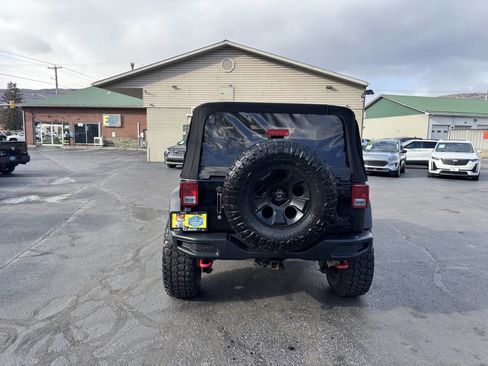Used 2017 Jeep Wrangler Rubicon image 8