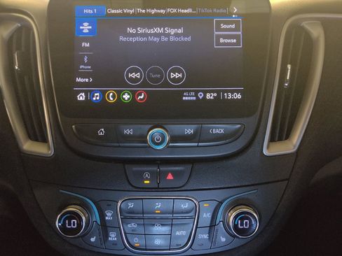 Used 2024 Chevrolet Malibu LT FWD image 25
