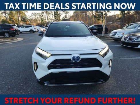 Certified 2022 Toyota RAV4 XSE image 3