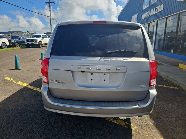 Used 2018 Dodge Grand Caravan SE w/ UConnect Hands-Free Group FWD image 4