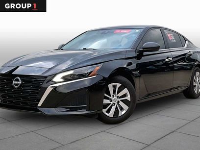 Certified 2025 Nissan Altima 2.5 S