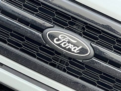 New 2026 Ford F150 Lariat AWD/4WD image 3