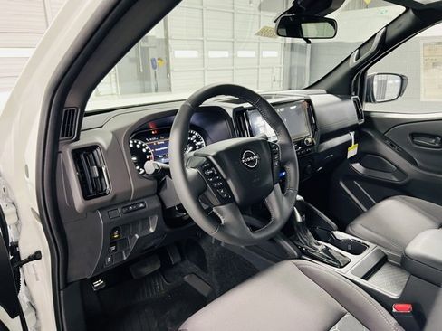 New 2026 Nissan Frontier SV w/ All-Weather Content Package image 18